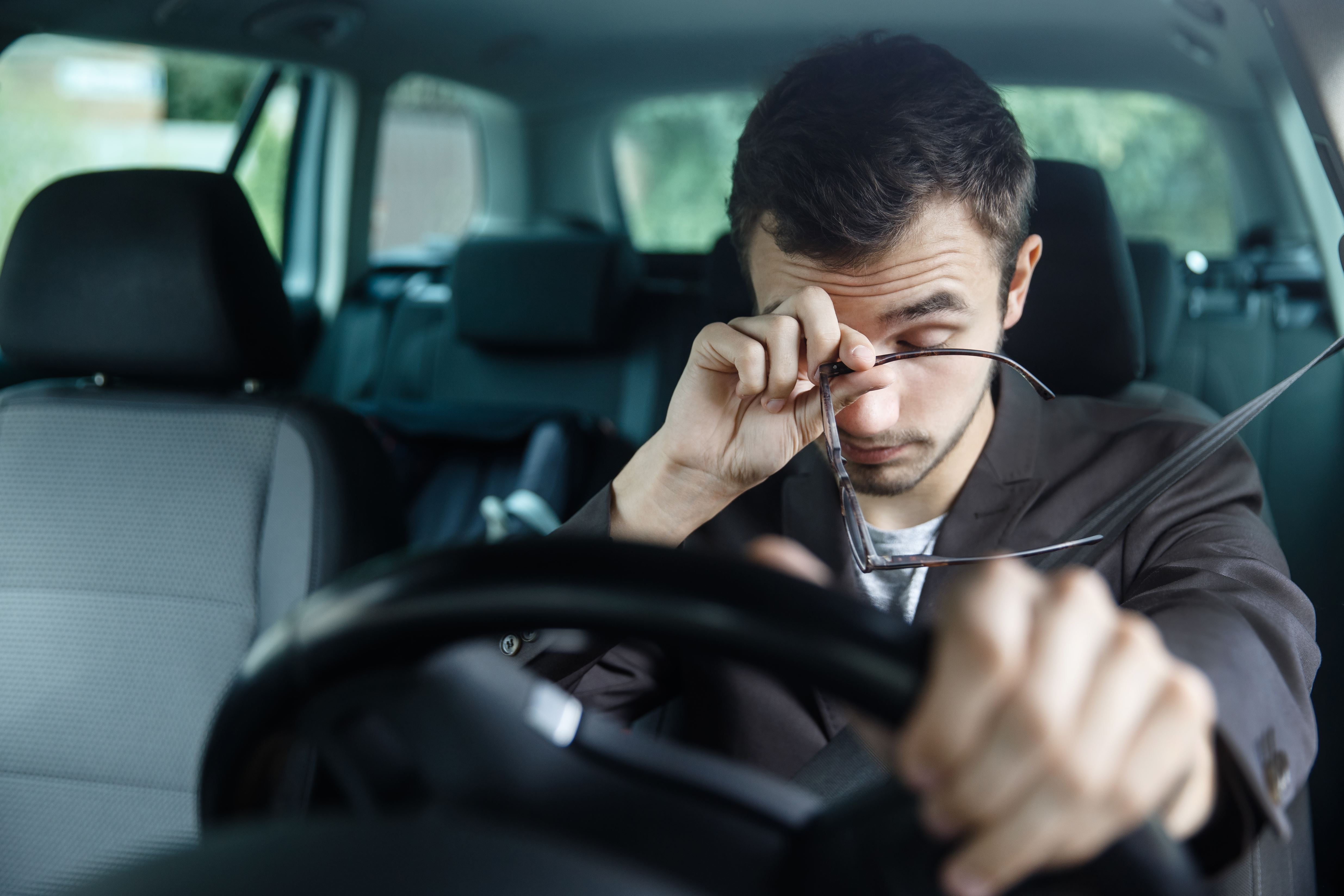 Drowsy Driving & Falling Asleep Behind the Wheel | Martin A. Kron &  Associates, P.C.